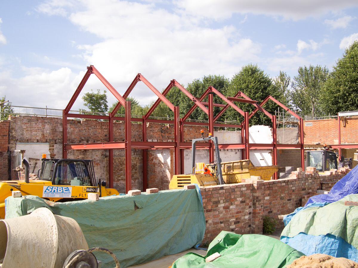 Charles Head site team installing steelwork